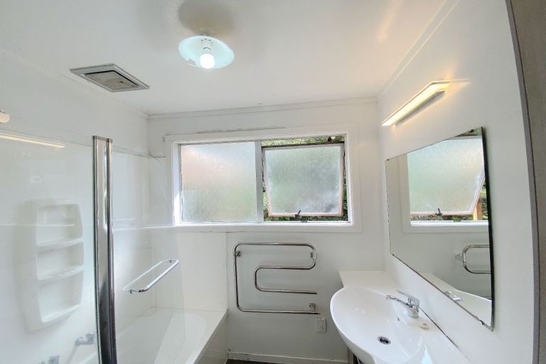 Photo of property in 8 Jayne Place, Torbay, Auckland, 0630