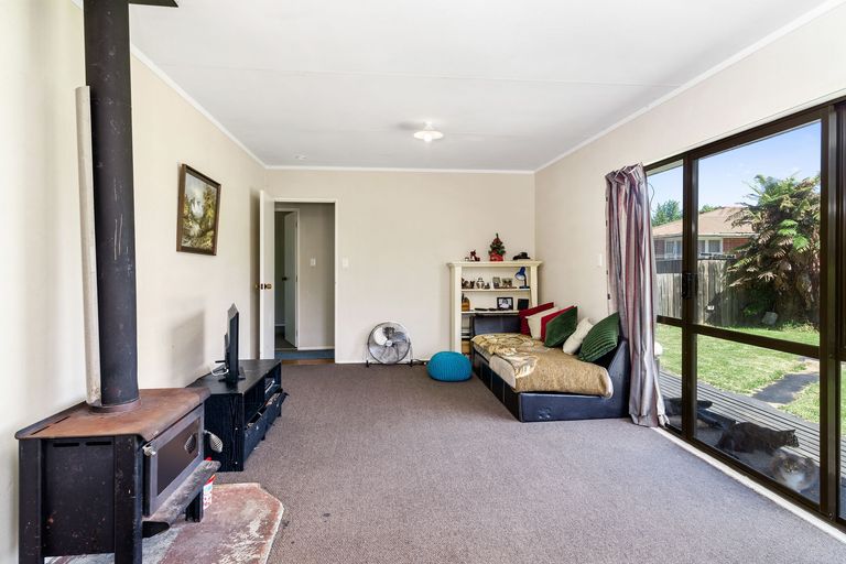 Photo of property in 27b Mcintyre Avenue, Fenton Park, Rotorua, 3010
