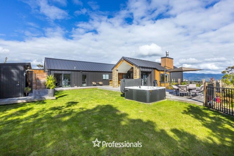 Photo of property in 263 Fairview Drive, Akatarawa, Upper Hutt, 5372