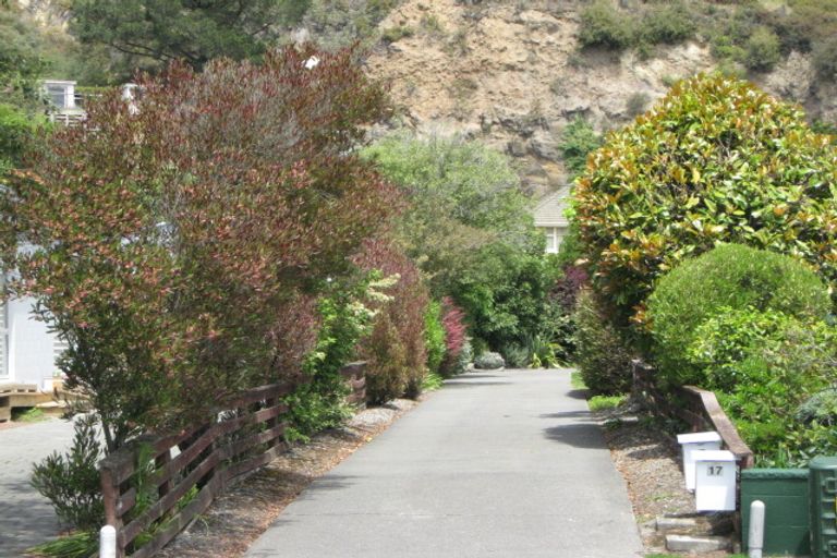 Photo of property in 17 Hilldale Place, Hillsborough, Christchurch, 8022