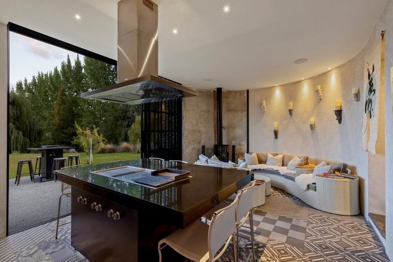 Photo of property in Millbrook Resort, 2 Millvista Lane, Arrowtown, Queenstown, 9371