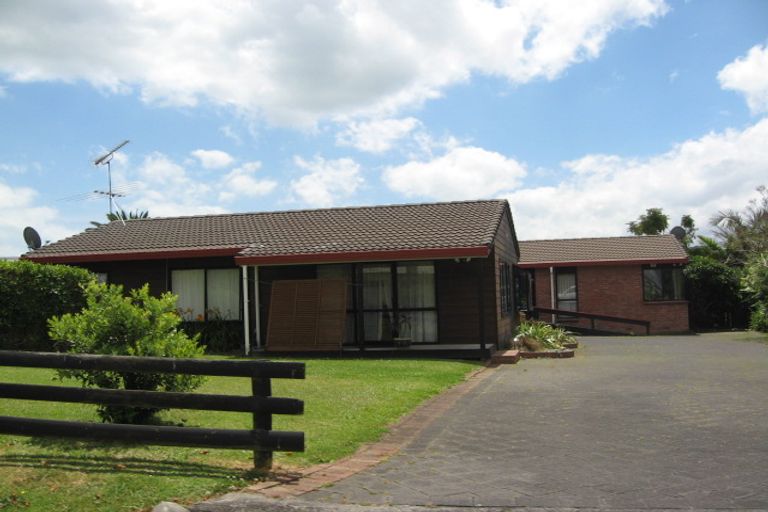 Photo of property in 11 Roseneath Road, Karaka, Papakura, 2580