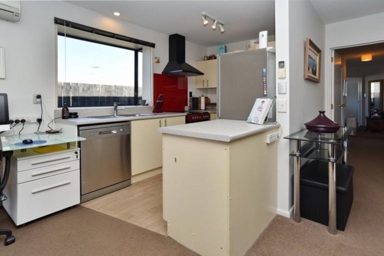 Photo of property in 25 Coronation Street, Rangiora, 7400