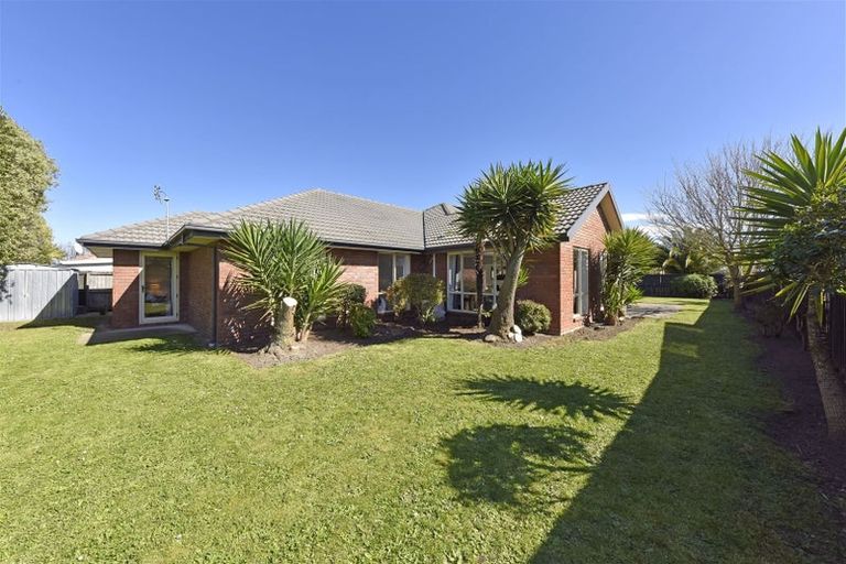 Photo of property in 11 Coppinger Terrace, Aidanfield, Christchurch, 8025