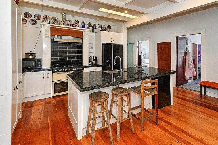 Photo of property in 6 Viola Avenue, Mangere East, Auckland, 2024