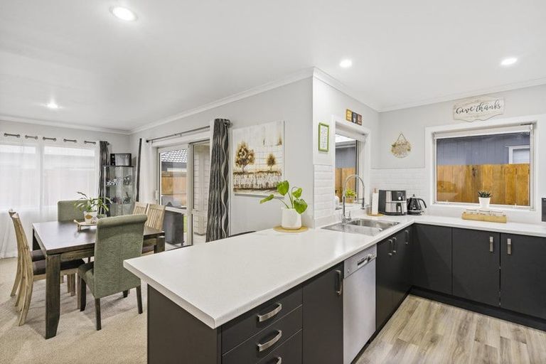 Photo of property in 22 Te Toru Street, Taita, Lower Hutt, 5011