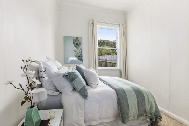 Photo of property in 9 Torquay Terrace, Newtown, Wellington, 6021