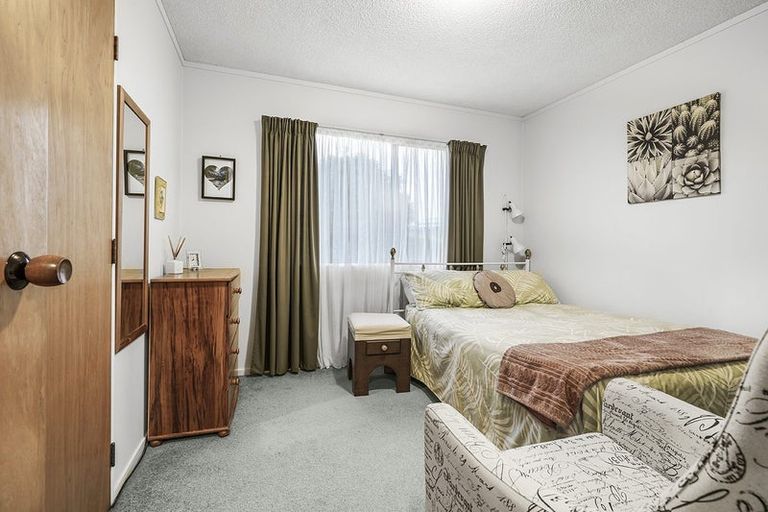 Photo of property in 1136b Heaphy Terrace, Fairfield, Hamilton, 3214