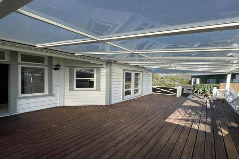 Photo of property in 480 Paremoremo Road, Paremoremo, Auckland, 0632