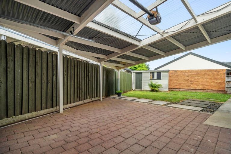 Photo of property in 54 Tuhikaramea Road, Dinsdale, Hamilton, 3204