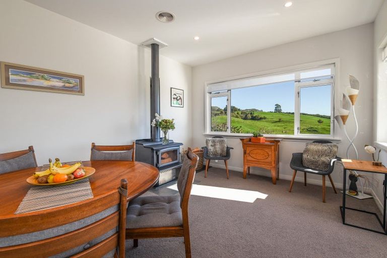Photo of property in 10 Matipo Avenue, Pomare, Rotorua, 3015