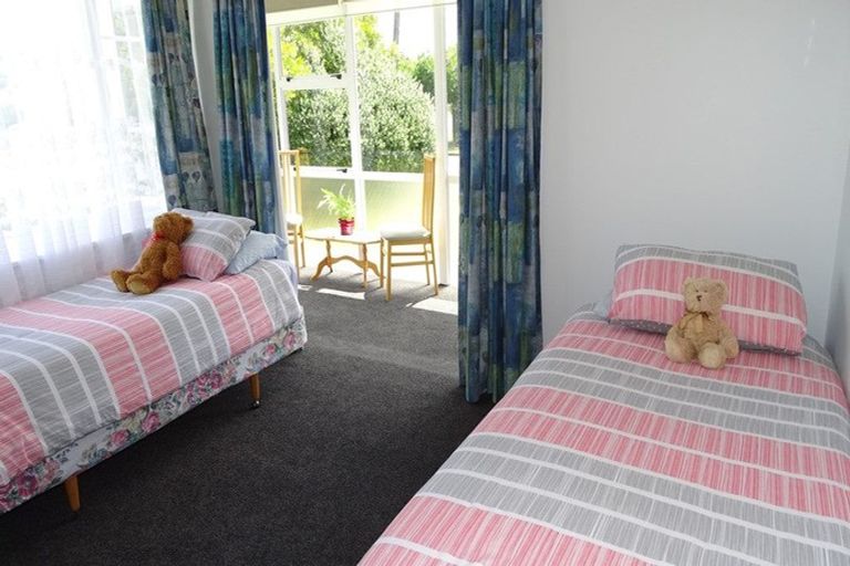 Photo of property in 78 Queen Street West, Levin, 5510