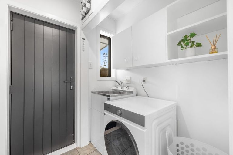 Photo of property in 24a Canberra Place, Redwood, Christchurch, 8051