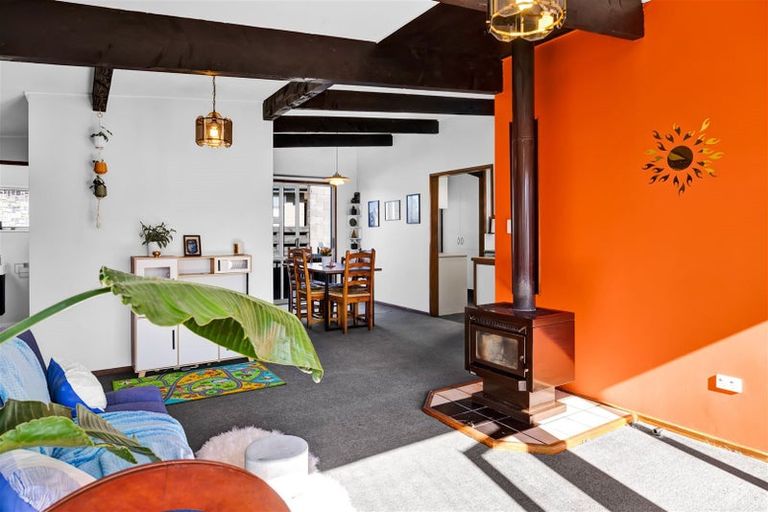 Photo of property in 14 Antonia Place, Bell Block, New Plymouth, 4312