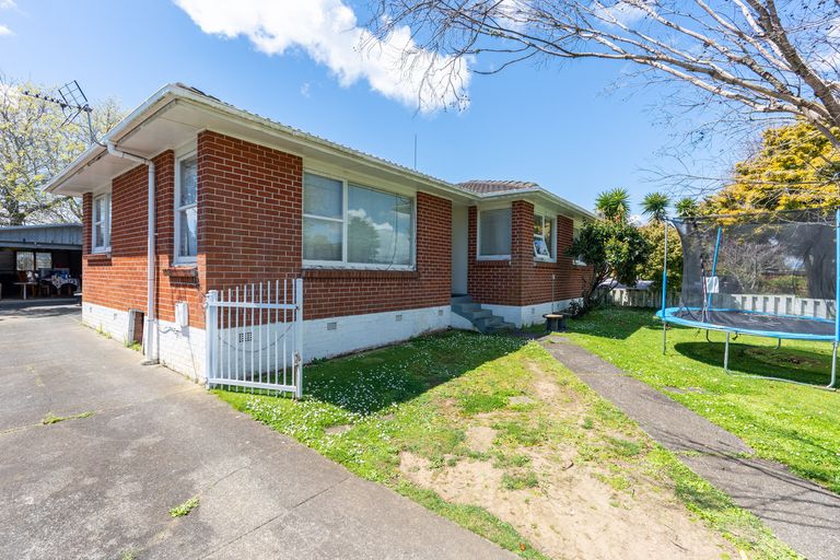 Photo of property in 71 Wordsworth Road, Manurewa, Auckland, 2102