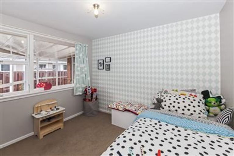 Photo of property in 188 Grimseys Road, Redwood, Christchurch, 8051