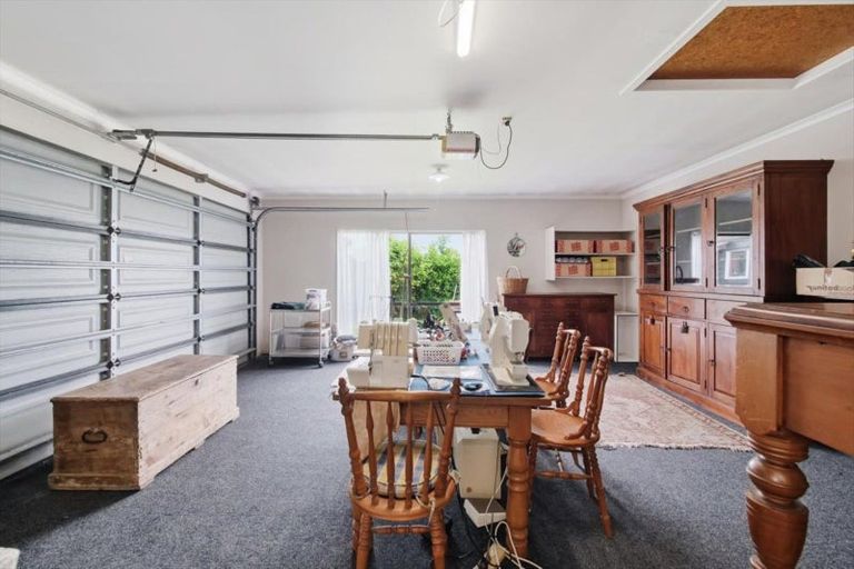 Photo of property in 63 Kayelene Place, Omokoroa, 3114