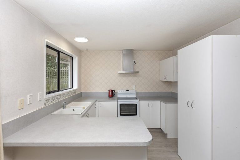 Photo of property in 2/3 Apollo Place, Papanui, Christchurch, 8052