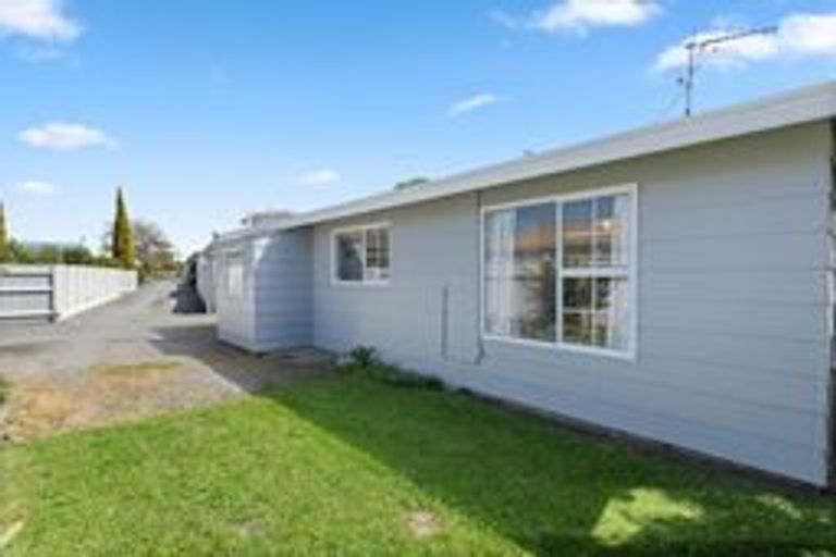 Photo of property in 16a Newbourne Crescent, Redwoodtown, Blenheim, 7201