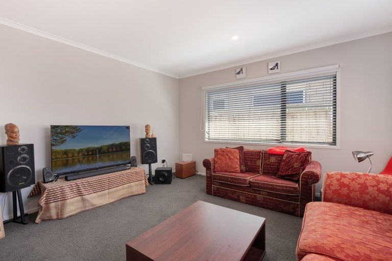 Photo of property in 19 Marion Crescent, Papamoa Beach, Papamoa, 3118