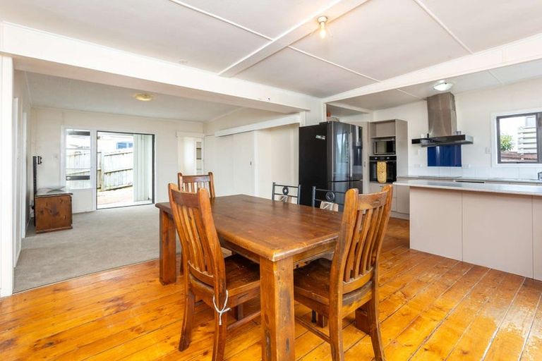 Photo of property in 65 Brightside Road, Stanmore Bay, Whangaparaoa, 0932