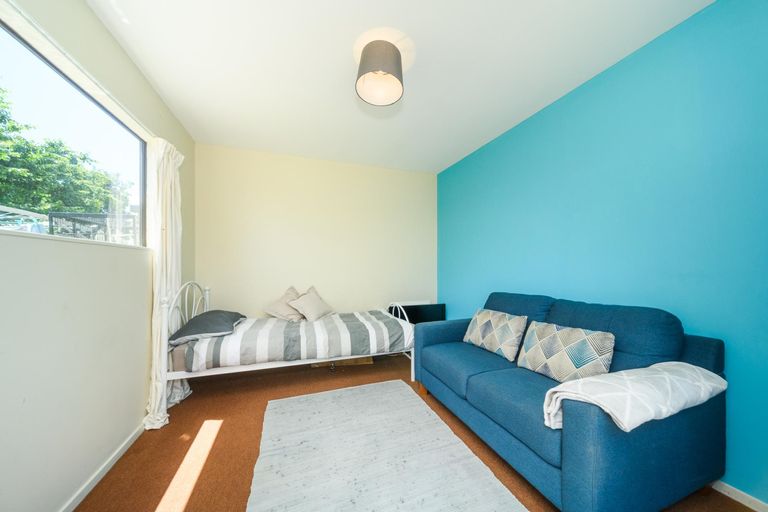 Photo of property in 24 Havill Street, Takaro, Palmerston North, 4410