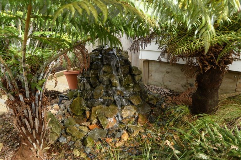 Photo of property in 11 Kamahi Crescent, Papamoa Beach, Papamoa, 3118