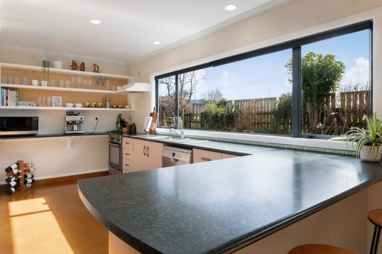 Photo of property in 16 Blundell Place, Katikati, 3129