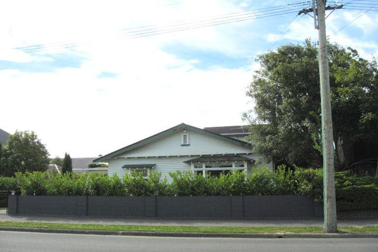 Photo of property in 15 Holmwood Road, Merivale, Christchurch, 8014