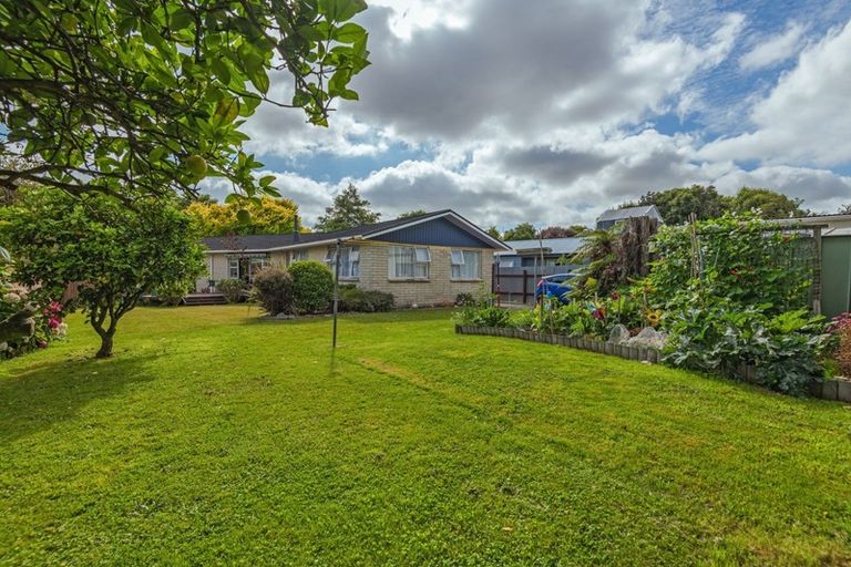 Photo of property in 25 Stillwater Place, Westbrook, Palmerston North, 4412