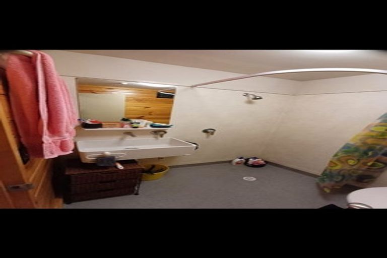 Photo of property in 12 Martin Square, Te Aro, Wellington, 6011