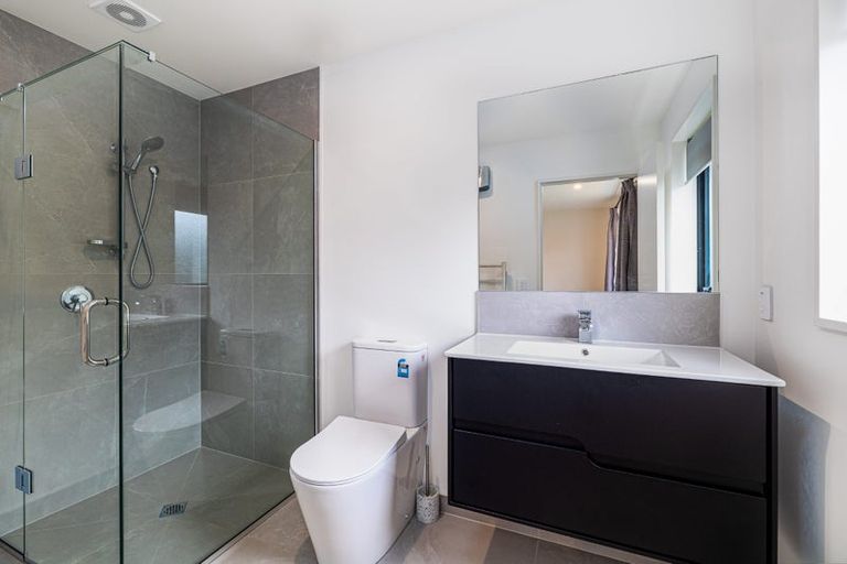 Photo of property in 33 Miromiro Street, Broomfield, Christchurch, 8042