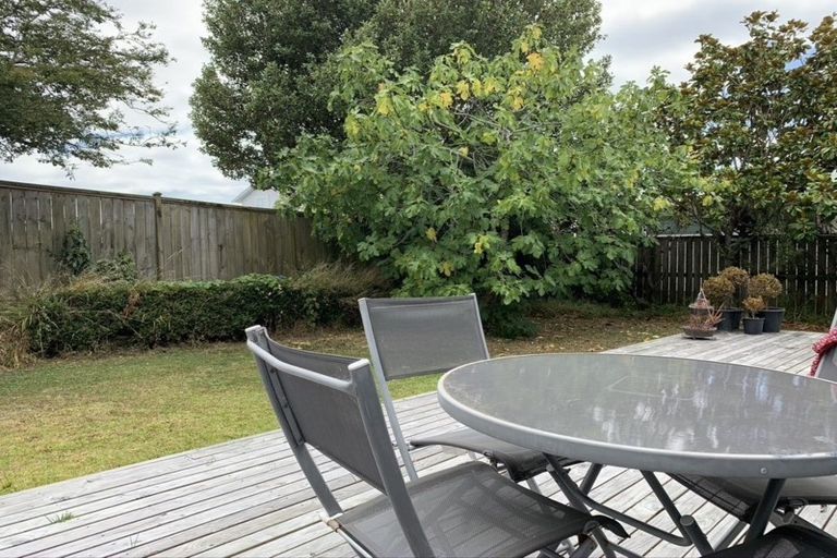 Photo of property in 2/15 Fairfax Avenue, Northcote, Auckland, 0627