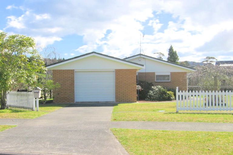 Photo of property in 131 Everitt Crescent, Whangamata, 3620