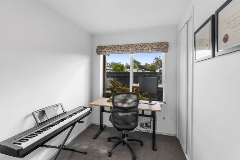 Photo of property in 1/142 Petrie Street, Richmond, Christchurch, 8013