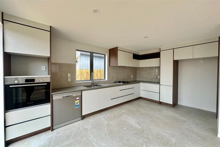 Photo of property in 34 John Gray Street, Papakura, 2110