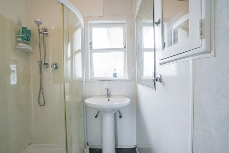 Photo of property in 71 Valentine Street, Papakura, 2110