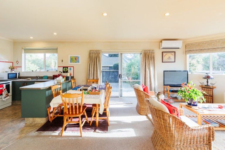 Photo of property in 198a Vogel Street, Roslyn, Palmerston North, 4414