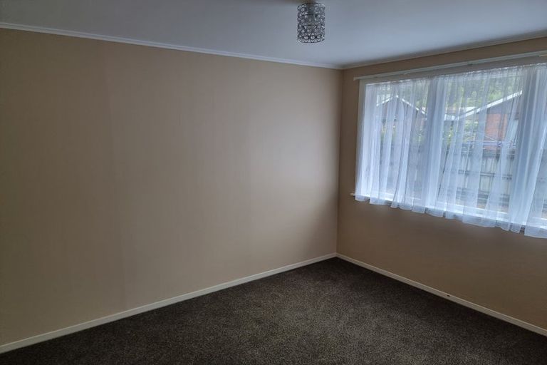 Photo of property in 3/15a Lane Street, Wallaceville, Upper Hutt, 5018