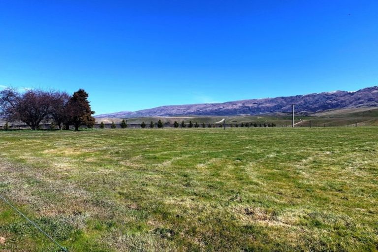 Photo of property in 1003 Luggate-cromwell Road, Mount Pisa, Cromwell, 9383