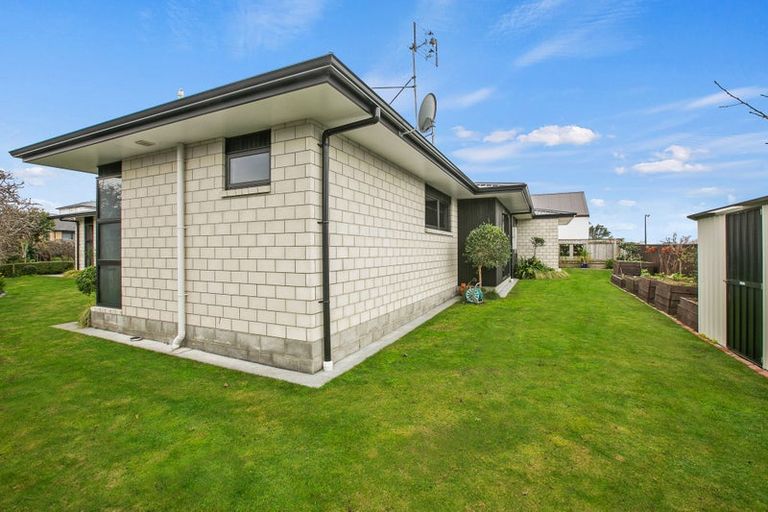 Photo of property in 44 Rewi Street, Torbay, Auckland, 0630