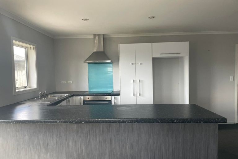 Photo of property in 42 Queens Park Crescent, Frankton, Hamilton, 3204