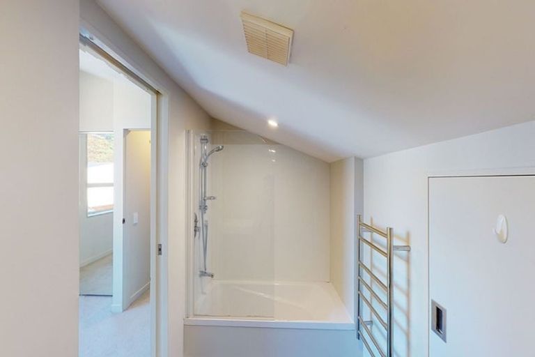 Photo of property in 6/31 Princess Terrace, Newtown, Wellington, 6021