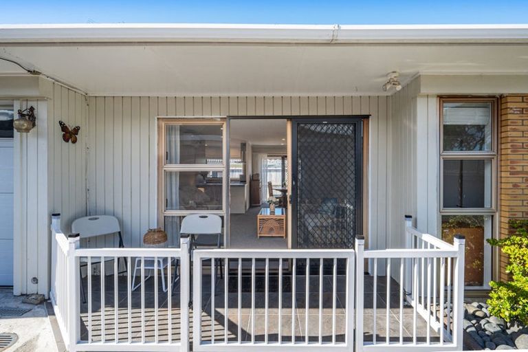 Photo of property in 1/78 Prince Regent Drive, Half Moon Bay, Auckland, 2012