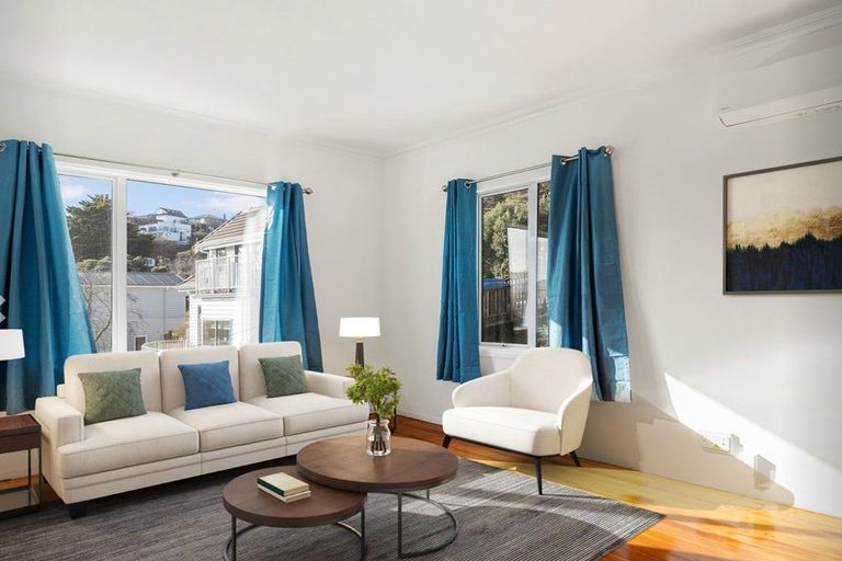 Photo of property in 88a Townsend Road, Miramar, Wellington, 6022