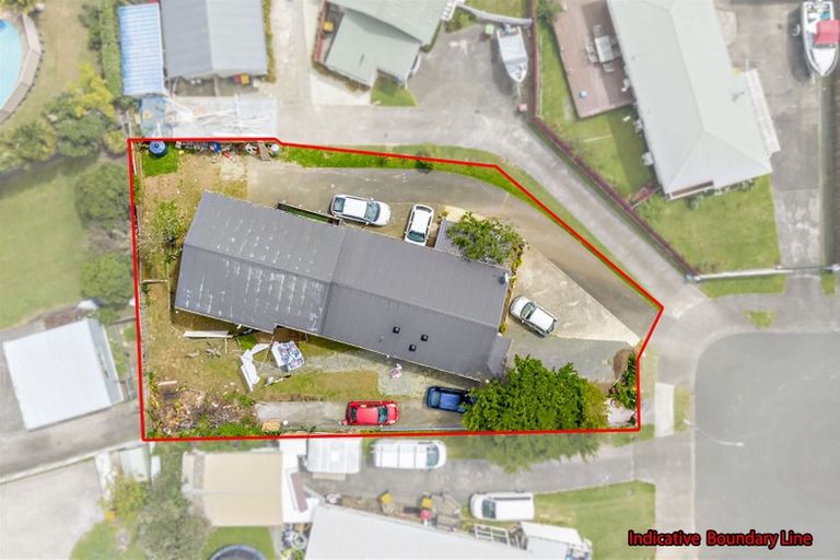 Photo of property in 21 Leila Place, Clover Park, Auckland, 2019