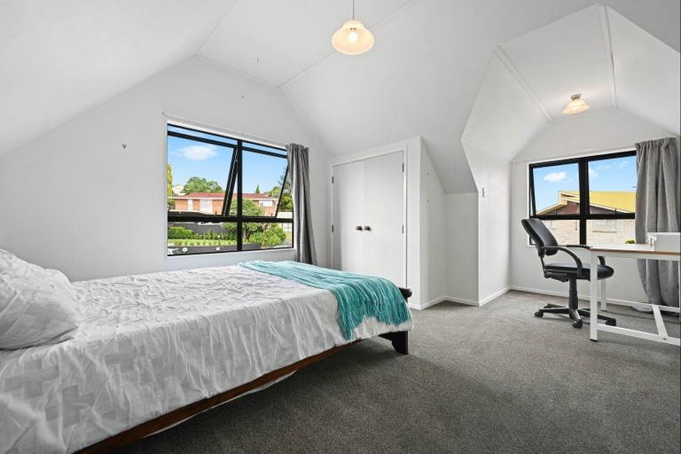 Photo of property in 16 Leyton Place, Nawton, Hamilton, 3200