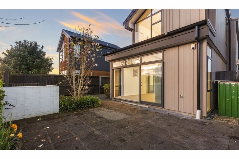 Photo of property in 49 Battalion Drive, Papakura, 2110