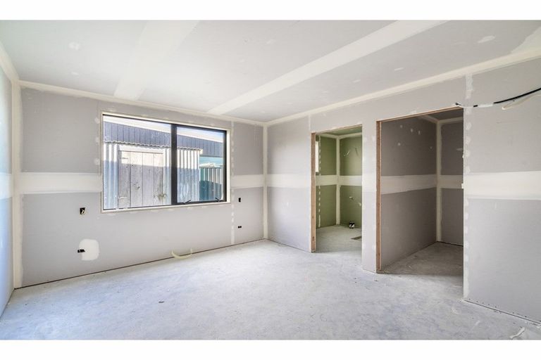 Photo of property in 8 Barker Place, Waikiwi, Invercargill, 9810