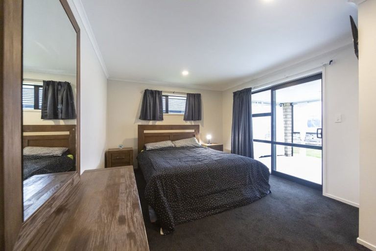 Photo of property in 67 Balrickard Way, Milson, Palmerston North, 4414